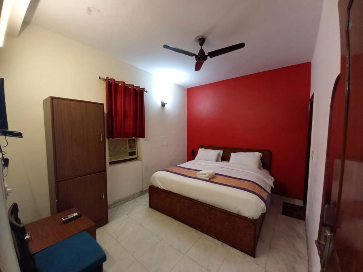Hotel Shri Ram Új-Delhi Kültér fotó