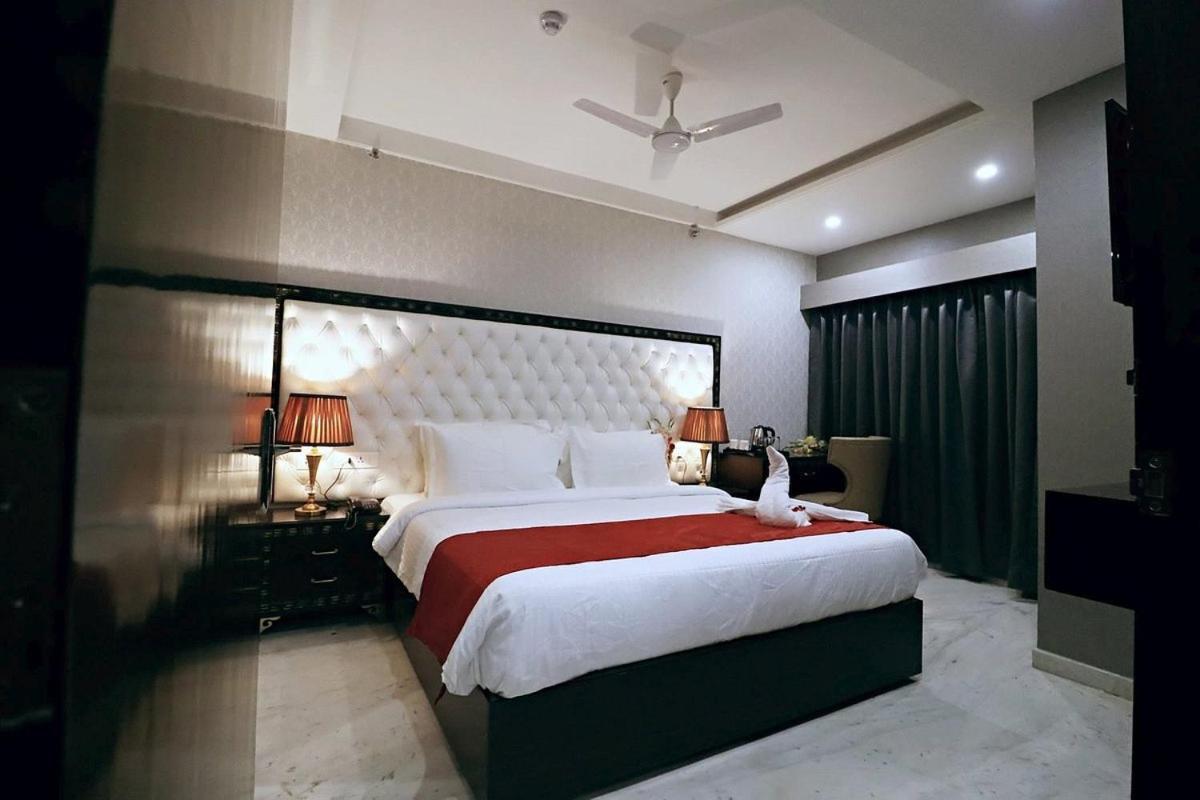 Hotel Shri Ram Új-Delhi Kültér fotó